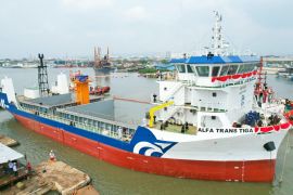 Perkuat logistik Indonesia Timur, Alfa Trans Raya luncurkan Container Vessel kapasitas terbesar