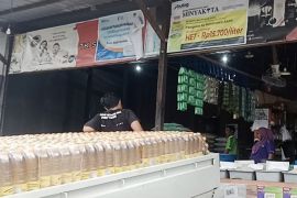 Bulog distribusikan ribuan liter Minyakita jaga ketersediaan pasokan di Gunung Mas