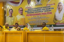 Partai Golkar Sulteng berikan pendidikan politik di kalangan pemilih pemula
