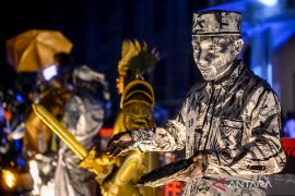 Humanoid Statue Festival marks Jakarta&rsquo;s 499th Anniversary