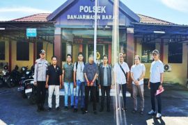 Polresta Banjarmasin bekuk DPO Polres Metro Jakarta Utara kasus penggelapan dua mobil ekspedisi