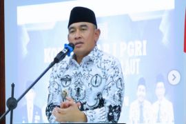 Bupati Tala minta guru adaptif hadapi perkembangan zaman