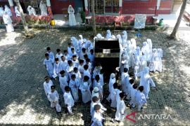 Simulasi manasik haji miliki peran penting tanamkan nilai agama sejak usia  dini