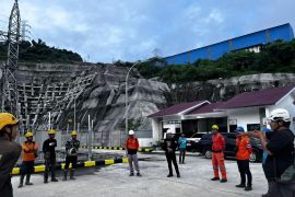 Sistem Kelistrikan Sumatra Berangsur Pulih, PLN Lakukan Penormalan Layanan Hingga Ke Masyarakat