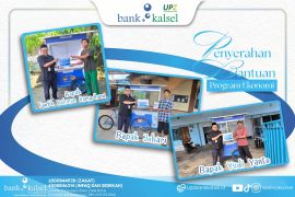 UPZ Bank Kalsel bantu gerobak usaha dorong kemandirian UMKM