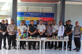 Ditjenpas NTT gelar razia gabungan di Lapas Kupang berantas Halinar