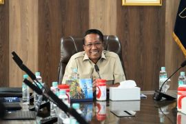 Menkum mulai gunakan medsos untuk pelayanan publik