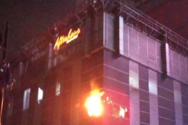 Seorang karyawan terluka dalam kebakaran kedai kopi Poins Square Mall