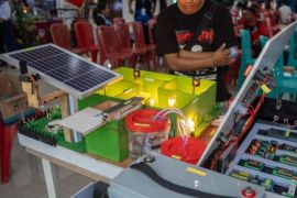 Undana Dukung Kompetisi Robotik Perdana di NTT