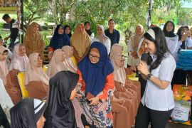 Wamendukbangga/Waka BKKBN ingin lansia tetap berdaya melalui Lansia Smart