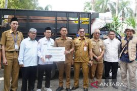Sapi Kurban Presiden di Banjarmasin berbobot 973 Kg