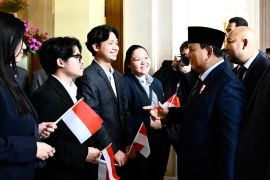Indonesians diaspora welcomed Prabowo in Paris
