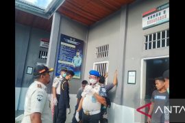 Ditjenpas Sumbar razia gabungan di Lapas Dharmasraya