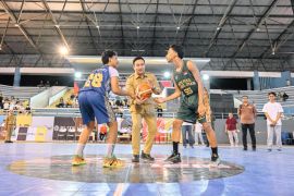 Pemkot Kupang membina karakter generasi muda lewat turnamen basket 2026