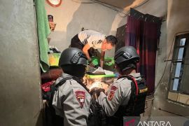 Razia Lapas Kelas IIA Jambi, petugas gabungan sita 15 benda terlarang