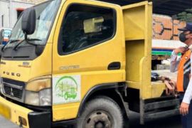 Sudinhub Jakut tindak 16 kendaraan angkutan barang di Pademangan