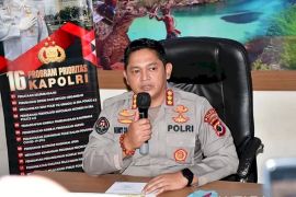 Polda NTT dan Polres jajaran salurkan 115 hewan kurban untuk masyarakat