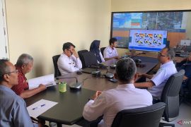 Cuaca mayoritas wilayah diprakirakan berawan hingga hujan pada Sabtu