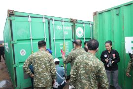 Kasum TNI tinjau barang bukti penyelundupan LTJ di Batam