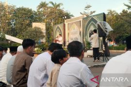 Bupati Karawang sebut momen Idul Adha jadi semangat pemerataan pembangunan