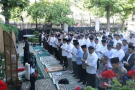 Diaspora Paris Shalat Idul Adha bersama  Prabowo