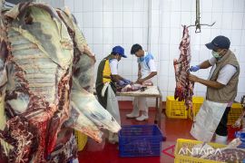 Pemotongan hewan kurban di Kabupaten Bandung Barat