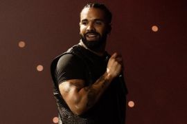Drake memuncaki Billboard Hot 100, memecahkan rekor Michael Jackson
