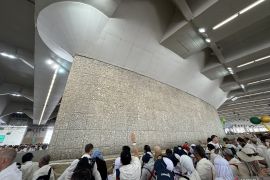 Jamaah haji Indonesia dilarang lempar jumrah pukul 10.00-14.00