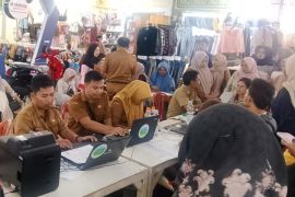 Mengenal dekat  Program Jembol untuk layanan kependudukan di Garut