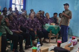 Sumanto motivasi warga agar ubah cara hidup dan kerja keras