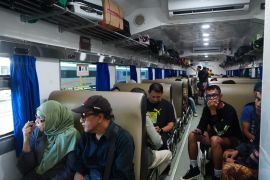 Sebanyak 44.738 tiket KA di Daop Jember terjual jelang libur panjang
