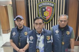 Polrestro Jakbar dalami pencuri laptop Rp31 juta bermodus tanya alamat
