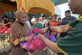 PLN UIP3B Sumatera Salurkan 40 Ekor Sapi dan 12 Ekor Kambing, Ribuan Masyarakat Rasakan Manfaatnya