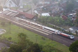 KA Cikuray Terus Tumbuh, Menghubungkan Garut yang Kaya Hasil Bumi dengan Jakarta yang Menjadi Pusat Aktivitas Masyarakat
