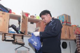Petugas Lapas Kediri temukan senjata tajam rakitan saat razia