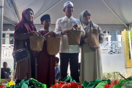 Wali Kota Balikpapan tegaskan sapi kurban yang disebar tanpa APBD