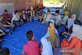 Pemkab sebut 12 sekolah di Aceh Tengah masih belajar di tenda darurat