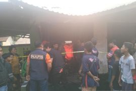 Polisi dalami penyebab kebakaran bengkel yang akibatkan korban jiwa