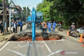 DKI kemarin, saluran di Lenteng Agung hingga arus balik Idul Adha