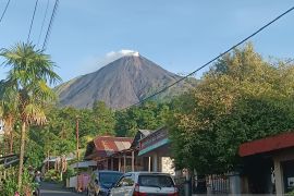 ESDM catat 93 kali gempa embusan Gunung Karangetang di Sitaro