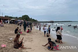 Amankan wisata Anyer, Polres Cilegon siagakan 209 personel