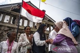 Silaturahim Waisak lintas agama di Dusun Thekelan Semarang