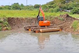 Banten intensifkan normalisasi sungai untuk kurangi banjir