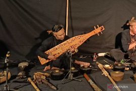 Kaltim lestarikan alat musik tradisional Sampe Dayak sebagai identitas bangsa