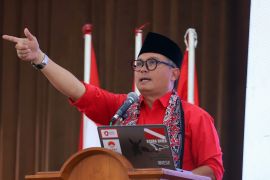 Pancasila di Era Turbulensi Global: Menjaga Arah Bangsa di Tengah Dunia yang Berubah