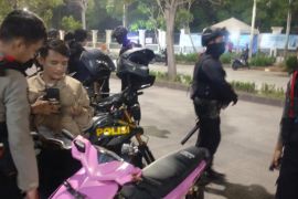 Polisi gelar patroli, jaring delapan orang gunakan obat terlarang