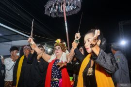 Tradisi ritual Seblang Bakungan Banyuwangi