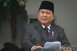 Presiden Prabowo akan hadapi perlawanan para pelaku praktik ekonomi ilegal