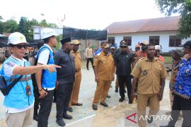 PLN: 19 kampung di Maybrat teraliri listrik akhir 2026