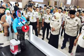Khofifah: Seamless Corridor percepat layanan debarkasi jamaah haji